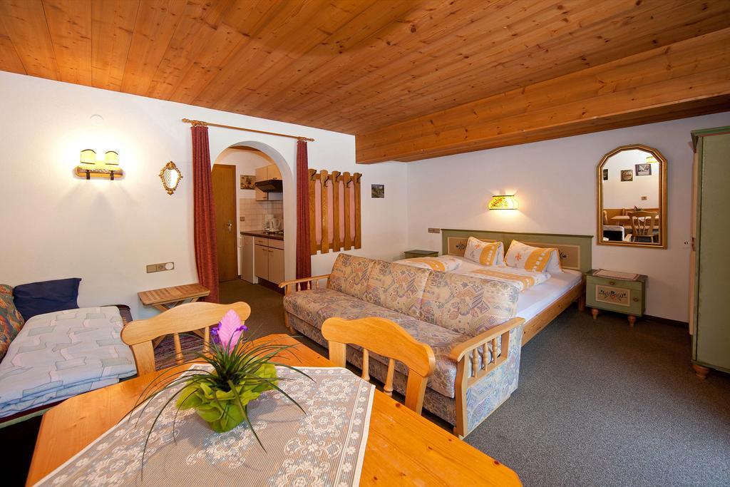 Landhaus Maridl Hart im Zillertal Værelse billede
